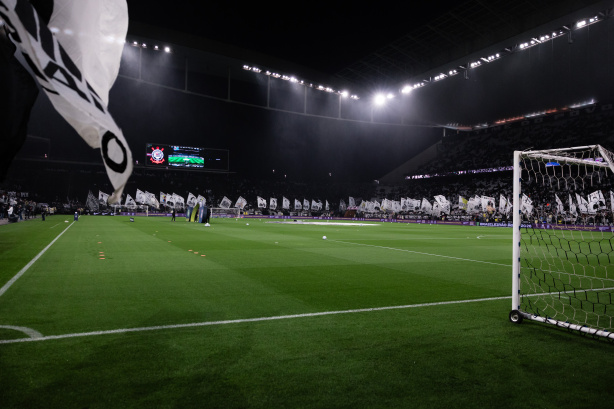 Vista da Neo Química Arena lotada durante jogo do Corinthians. Vista da Neo Química Arena lotada durante jogo do Corinthians.