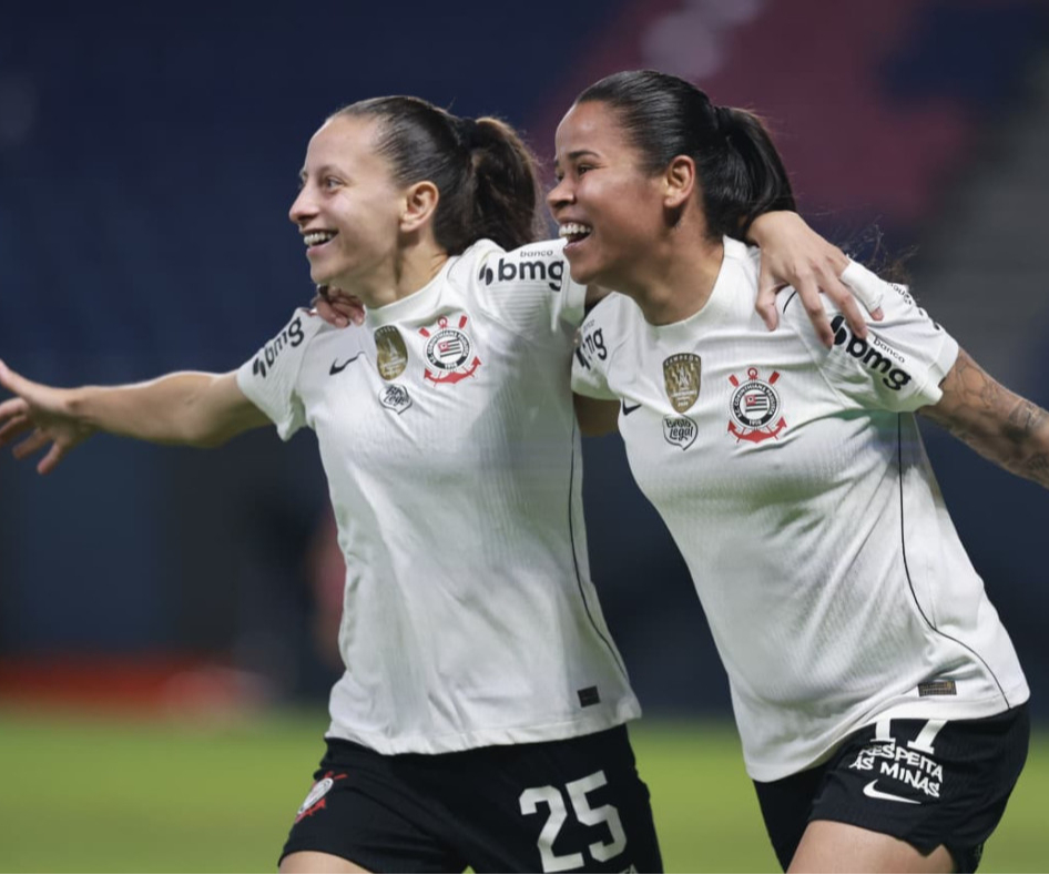 Jogadoras do Corinthians feminino comemoram gol em partida da Libertadores Jogadoras do Corinthians feminino comemoram gol em partida da Libertadores