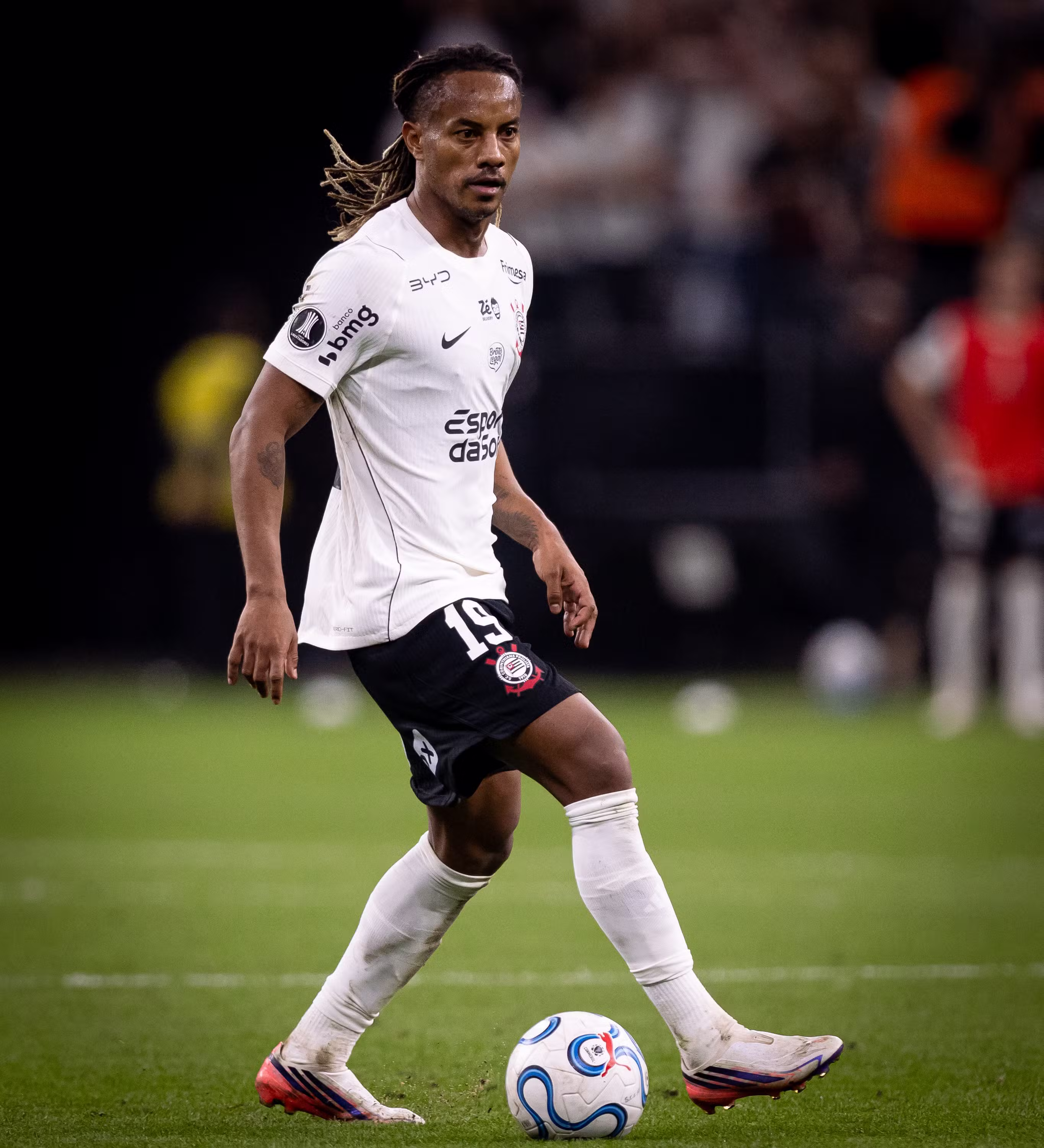 Jogadores do Corinthians em treino no CT Joaquim Grava. Jogadores do Corinthians em treino no CT Joaquim Grava.