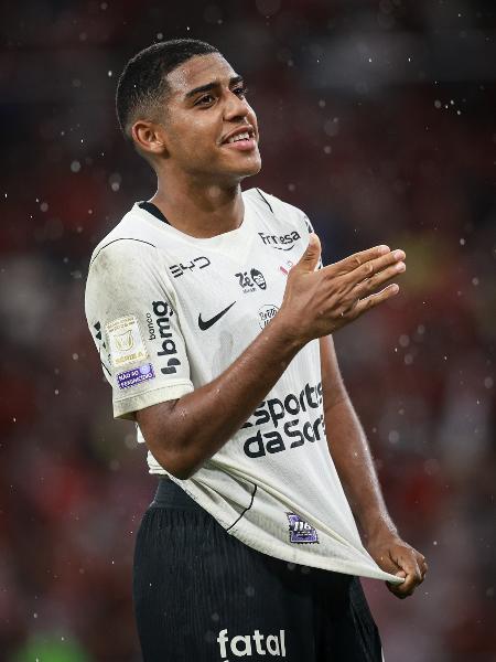 O atacante Gui Negão em treinamento do Corinthians no CT Joaquim Grava.