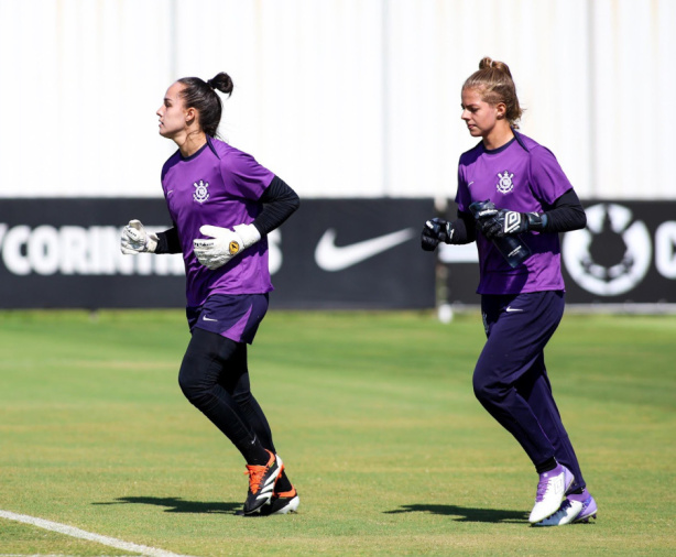 Nicole Ramos em treino pelo Corinthians Feminino Nicole Ramos em treino pelo Corinthians Feminino