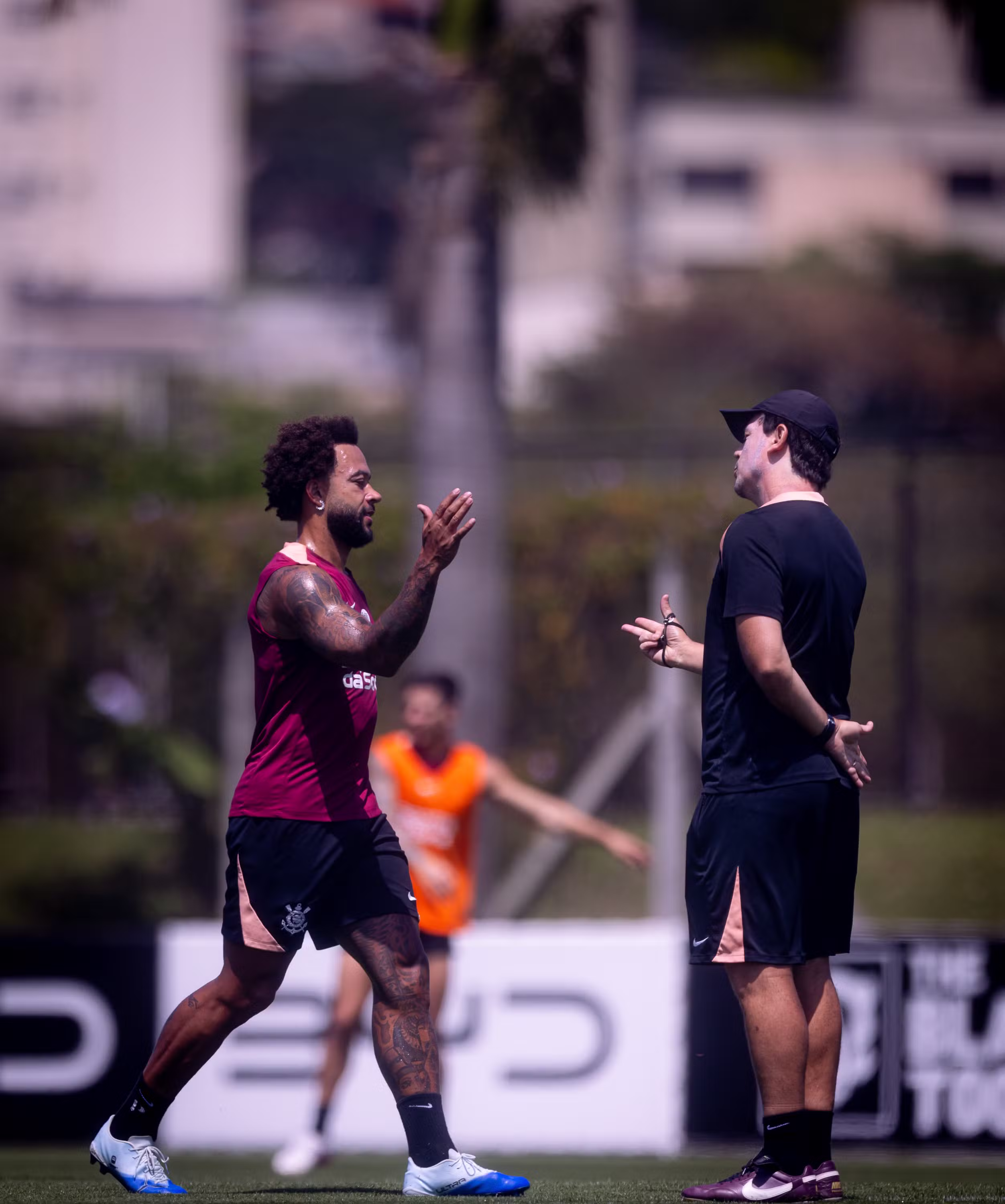 Matheus Bidu em treino pelo Corinthians no CT Joaquim Grava.