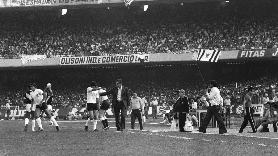 Corinthians comemorando título de 1977