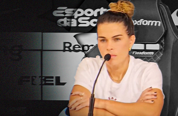 Lateral Tamires em entrevista coletiva após a partida final do Brasileirão Feminino.