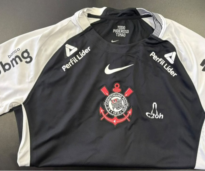 Logotipo da marca Oh a Água em conjunto com o escudo do Sport Club Corinthians Paulista. Logotipo da marca Oh a Água em conjunto com o escudo do Sport Club Corinthians Paulista.