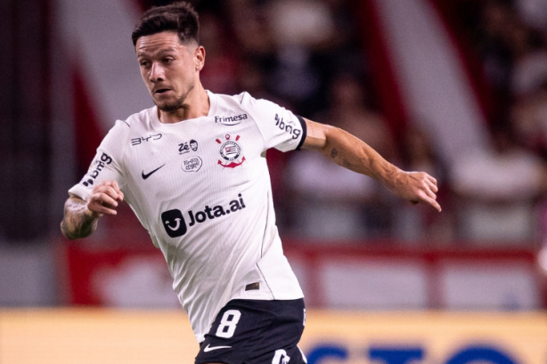 Logotipo e uniforme do Sport Club Corinthians Paulista com a marca Jota.ai.